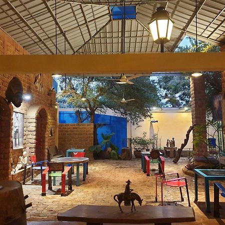Villa Yiri Suma Ouagadougou Buitenkant foto